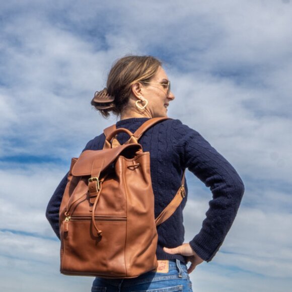 Coach XL Classic British Tan Unisex Backpack, Like New - Picture 1 of 16